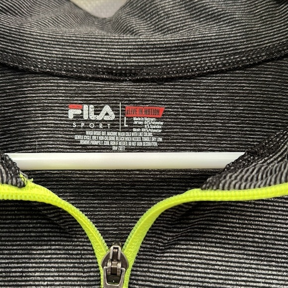 Men’s FILA Sport Black & Gray Quarter Zip Long Sleeve Pullover Size Large - Picture 5 of 8